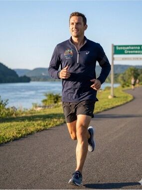 ASICS Susquehanna River Running Festival 1/4 Zip Pullover Men's Medium NWT 5K